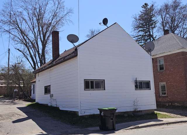 Property at 411 5th St, Iron Mountain, MI 49801, 5 beds, 3 baths