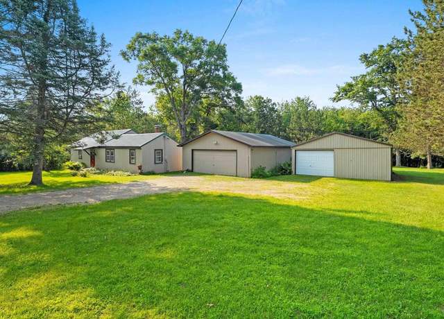 Property at W11923 County Rd C, Silver Cliff, WI 54104, 2 beds, 1 bath
