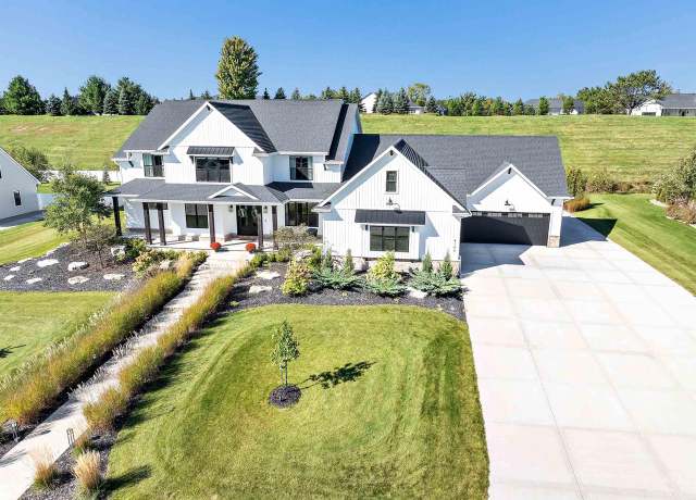 Property at 4145 Trenty Trl, Oneida, WI 54155, 5 beds, 4.5 baths