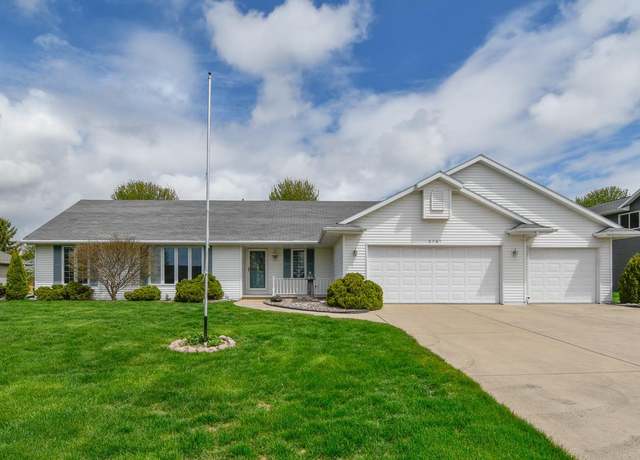 Property at 2761 Blue Spruce Dr, Green Bay, WI 54311, 3 beds, 2 baths