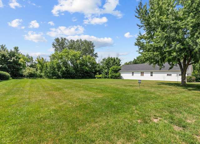 Property at 4761 Westbrook Ct, Appleton, WI 54913