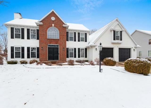 Property at 1725 O Hearn Ln, De Pere, WI 54115, 4 beds, 2.5 baths