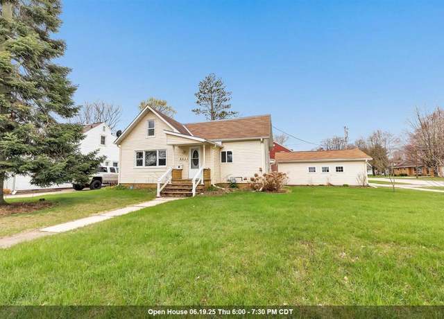 Property at 603 S Lafayette St, Shawano, WI 54166, 3 beds, 2 baths