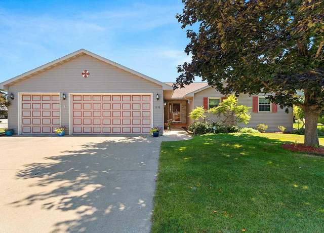 Property at 1112 Kristy St, Kaukauna, WI 54130, 3 beds, 3 baths