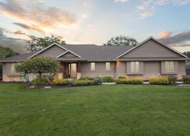Property at 4550 Deer Ridge Ln, Pulaski, WI 54162, 4 beds, 3.5 baths