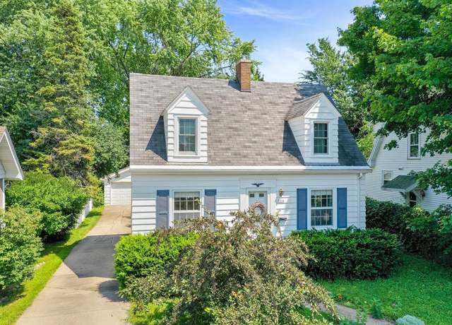 Property at 1226 Western St, Oshkosh, WI 54901, 3 beds, 1 bath