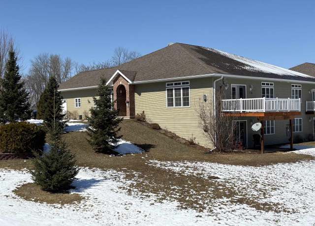 Property at W7560 County Road M, Shawano, WI 54166, 3 beds, 3 baths