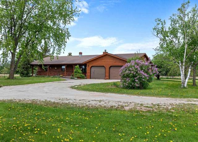 Property at W5446 State Road 114, Menasha, WI 54952, 3 beds, 2 baths