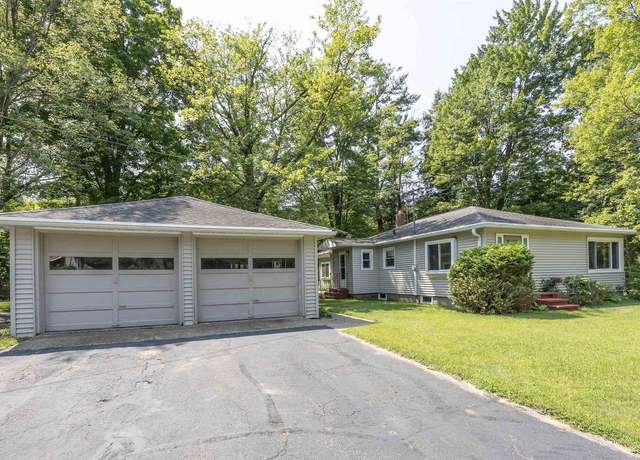 Property at 807 E Veteran St, Suring, WI 54174, 3 beds, 1 bath