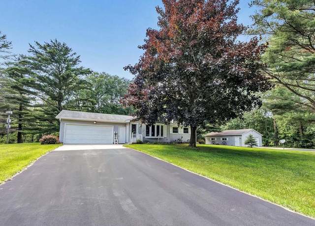 Property at 1769 Careful Ln, Little Suamico, WI 54141, 3 beds, 1 bath