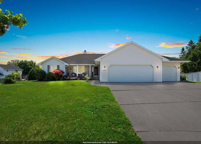 Property at 2827 Snowbird Ct, Green Bay, WI 54313, 4 beds, 3.5 baths