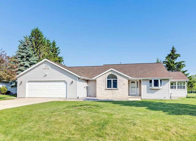 Property at 5073 Scottie Ct, New Franken, WI 54229, 4 beds, 3 baths