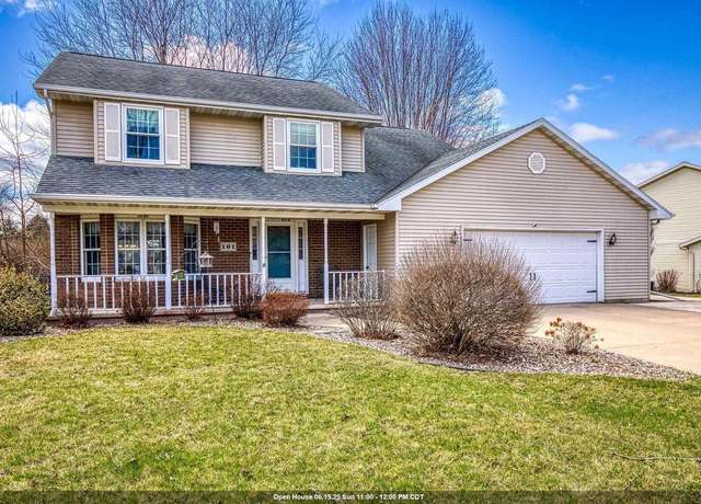 Property at 101 Brookview Pl, Combined Locks, WI 54113, 5 beds, 3.5 baths