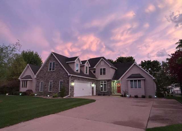 Property at 4469 W Fieldwood Ln, Appleton, WI 54913, 4 beds, 2.5 baths