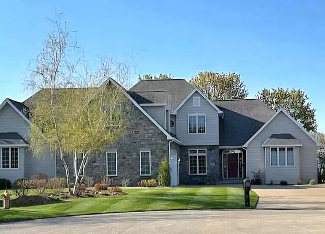 Property at 4469 W Fieldwood Ln, Appleton, WI 54913, 4 beds, 2.5 baths