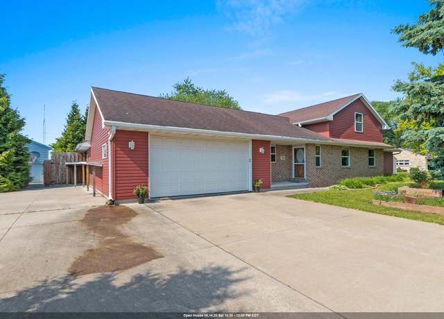 Property at 1283 Sundown Ln, De Pere, WI 54115, 3 beds, 2.5 baths