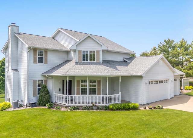 Property at W8943 Liberty Hill Ct, New London, WI 54961, 3 beds, 2.5 baths