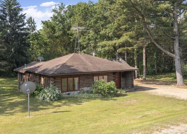 Property at W5505 County Road H, Wild Rose, WI 54984, 1 bed, 1 bath