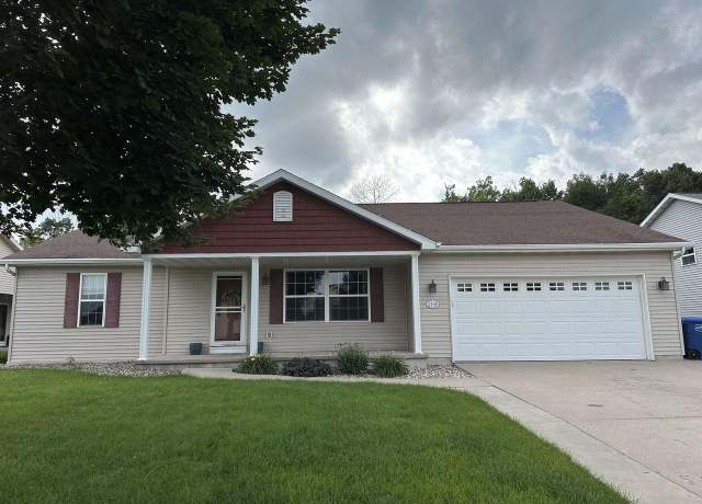 Property at 2330 Ladybird Dr, Neenah, WI 54956, 4 beds, 2 baths