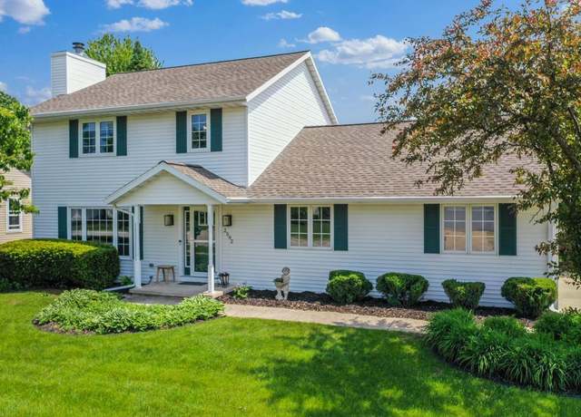 Property at 2592 Radinz Rd, Green Bay, WI 54311, 3 beds, 1.5 baths