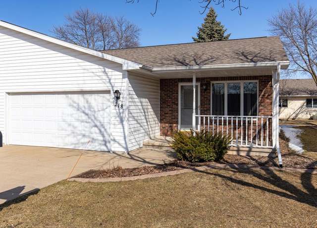 Property at 218 Bluebird Ln, Kimberly, WI 54136, 2 beds, 2 baths
