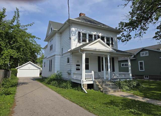 Property at 682 Bowen St, Oshkosh, WI 54901, 4 beds, 3 baths