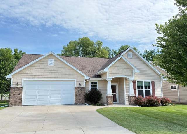 Property at 3022 Villa Way, Menasha, WI 54952, 2 beds, 2 baths