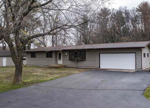 Property at N2612 County Rd E, Waupaca, WI 54981, 3 beds, 1 bath