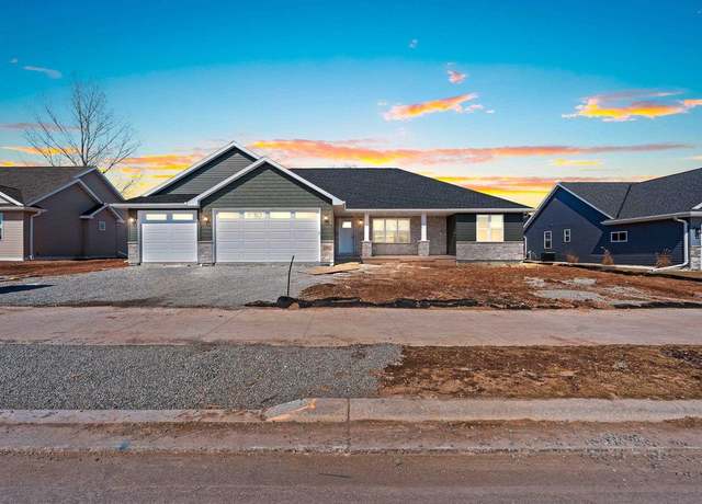 Property at 1326 Highland Ridge Dr, De Pere, WI 54115, 3 beds, 2 baths