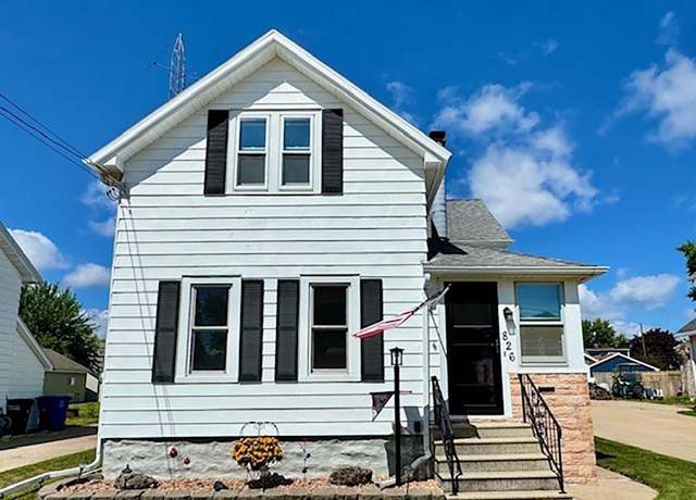 Property at 826 W 5th Ave, Oshkosh, WI 54902, 4 beds, 2 baths