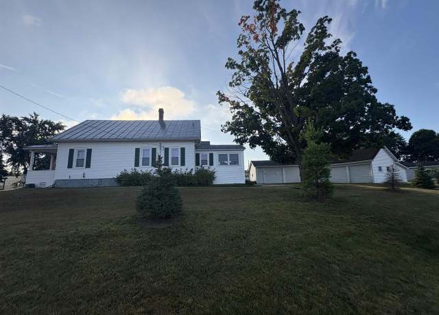 Property at 316 W Green Bay St, Bonduel, WI 54107, 2 beds, 1 bath