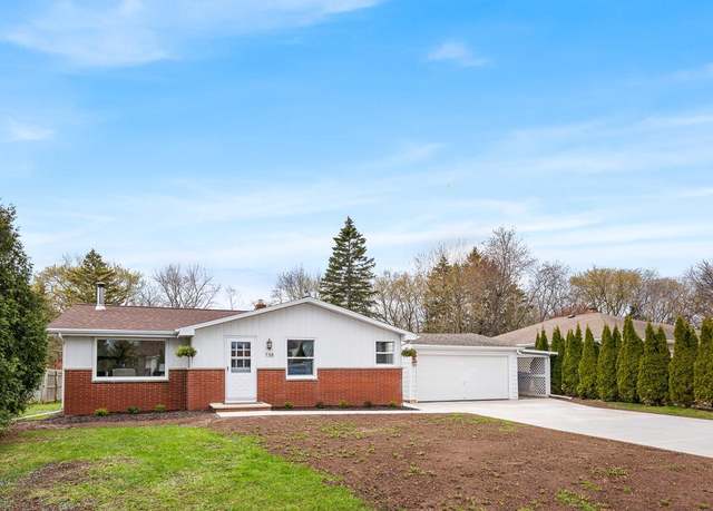 Property at 738 Simonet Ct, Allouez, WI 54301, 3 beds, 2 baths