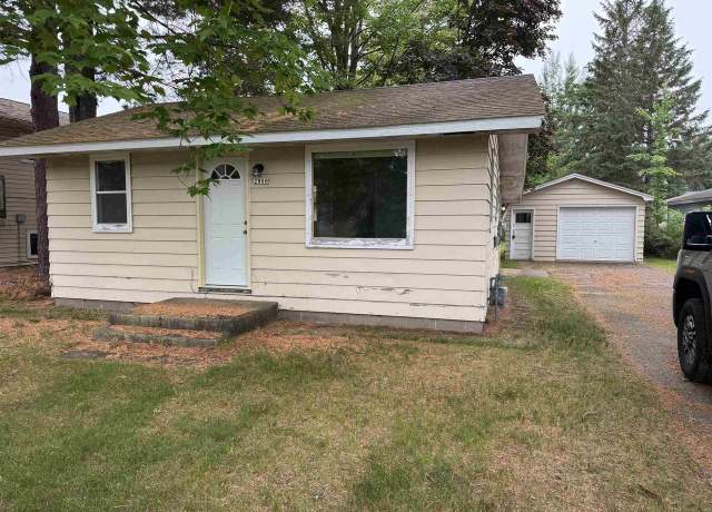 Property at 2800 Frontenac Ave, Stevens Point, WI 54481, 2 beds, 1 bath