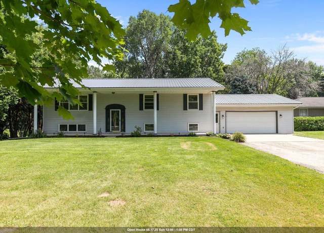 Property at 25 S Keller Park Dr, Appleton, WI 54914, 4 beds, 2 baths