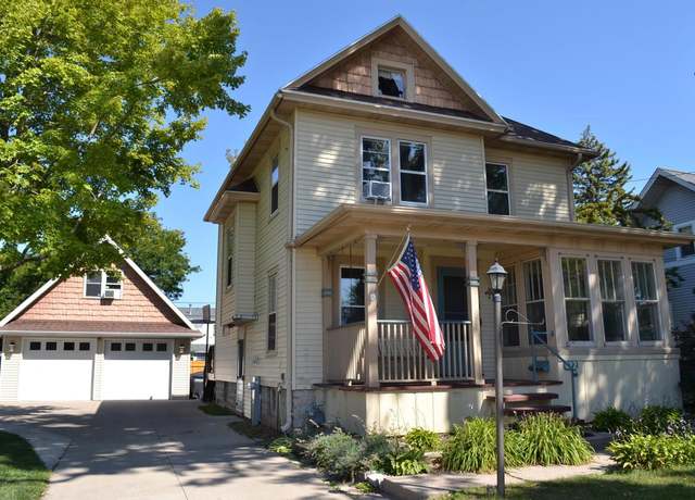 Property at 422 W Bent Ave, Oshkosh, WI 54901, 4 beds, 1 bath