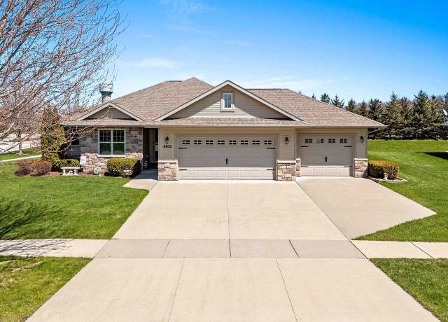 Property at 4802 Isabella Cir, Oneida, WI 54155, 3 beds, 2 baths