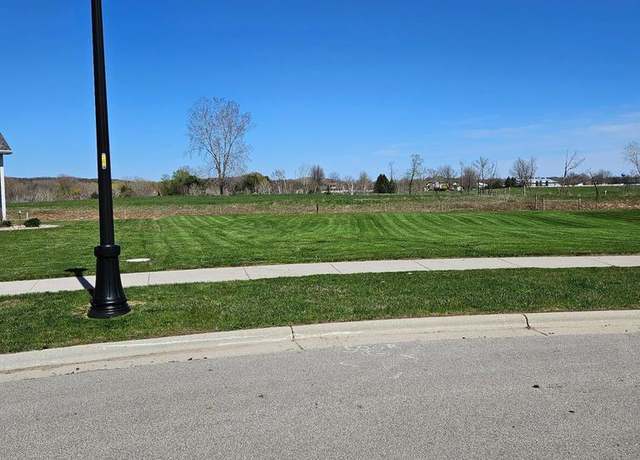 Property at 4240 Downton Cir, Green Bay, WI 54313