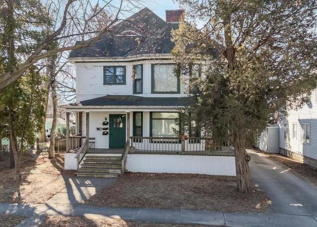 Property at 1218 Cherry St, Green Bay, WI 54301, 4 beds, 4 baths