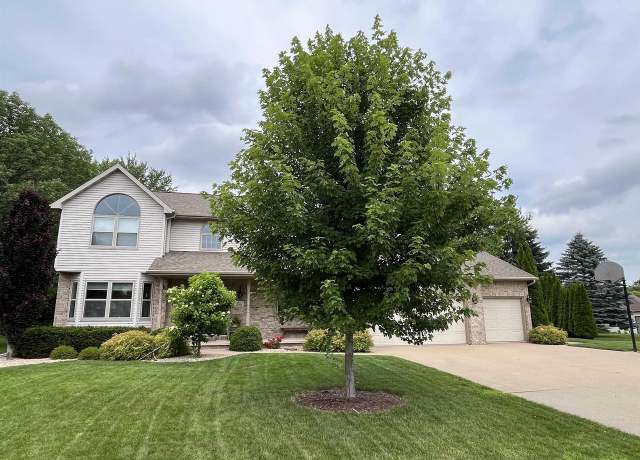 Property at 6 Green Haven Ct, Appleton, WI 54911, 4 beds, 3.5 baths