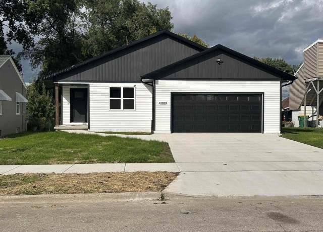 Property at 1213 Vanderbraak St, Green Bay, WI 54302, 3 beds, 2 baths