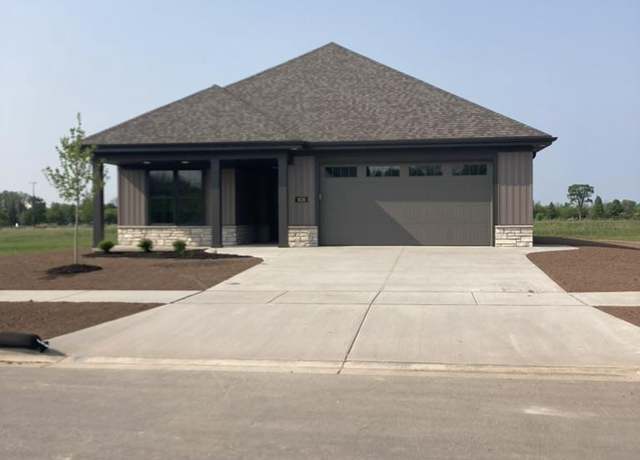 Property at 1630 N Honeysuckle Cir, De Pere, WI 54115, 2 beds, 2 baths