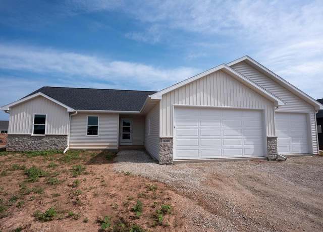 Property at 2020 Red Fox Ln, Kaukauna, WI 54130, 3 beds, 2 baths