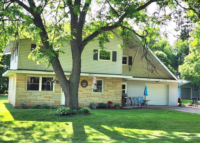 Property at 127 S 3rd Ave, Plainfield, WI 54966, 3 beds, 2 baths