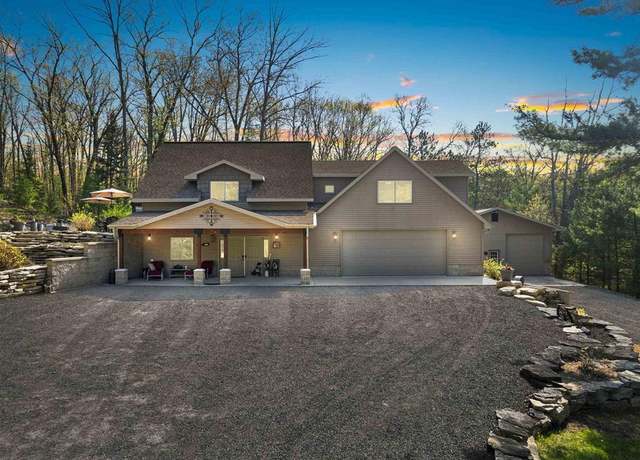 Property at 15393 Jacklin Heights Cir, Crivitz, WI 54114, 4 beds, 3 baths