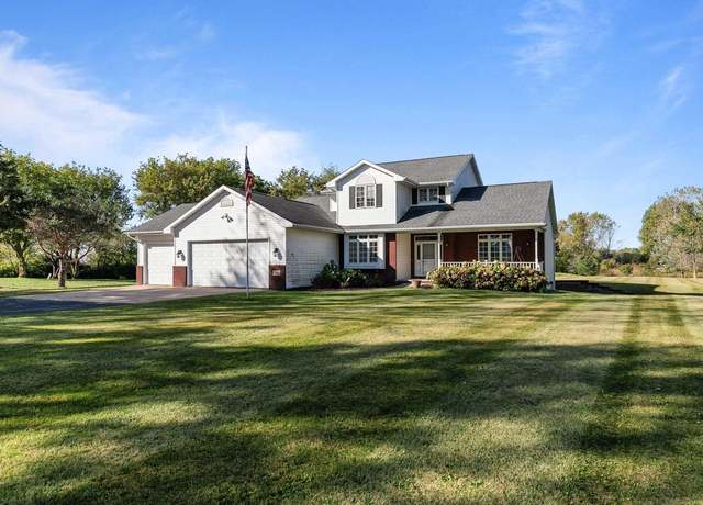 Property at N1621 Linda Lou Dr, Greenville, WI 54942, 4 beds, 3.5 baths