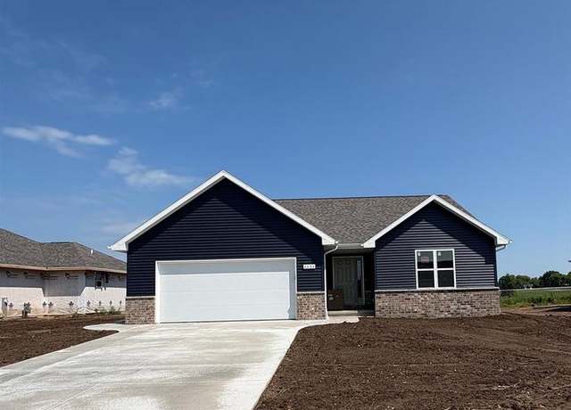 Property at 4634 Paul Ln, Green Bay, WI 54313, 3 beds, 2 baths