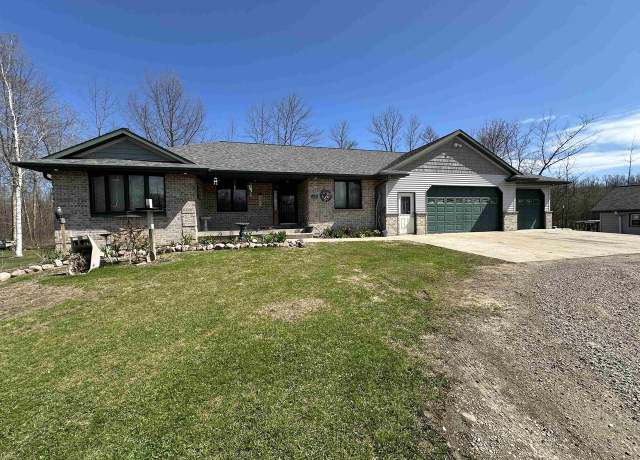 Property at 2630 Monette Rd, Little Suamico, WI 54141, 3 beds, 3 baths