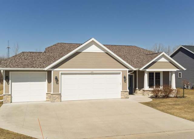 Property at 1899 Preserve Dr, Oshkosh, WI 54904, 3 beds, 3 baths