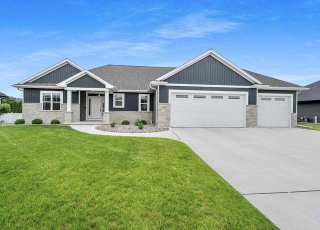 Property at 2406 Riddle Ct, De Pere, WI 54115, 4 beds, 3.5 baths