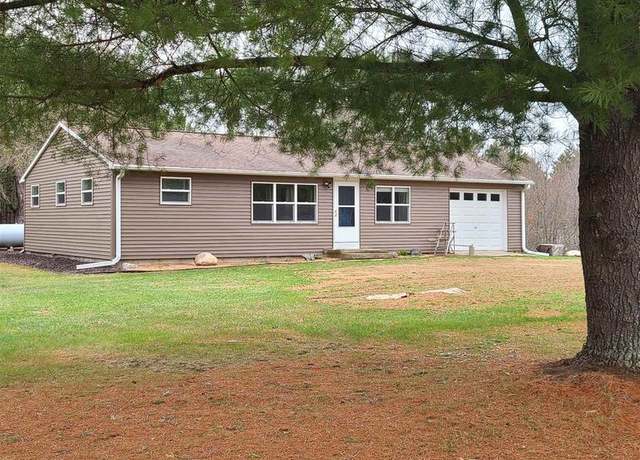 Property at N9438 Kiss Lake Ln, Crivitz, WI 54114, 3 beds, 1 bath